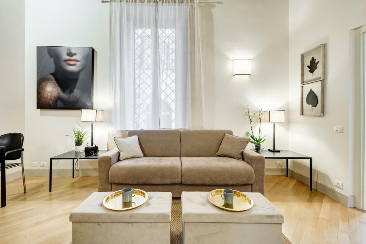 Trevi Chic House Apartment โรม ภายนอก รูปภาพ