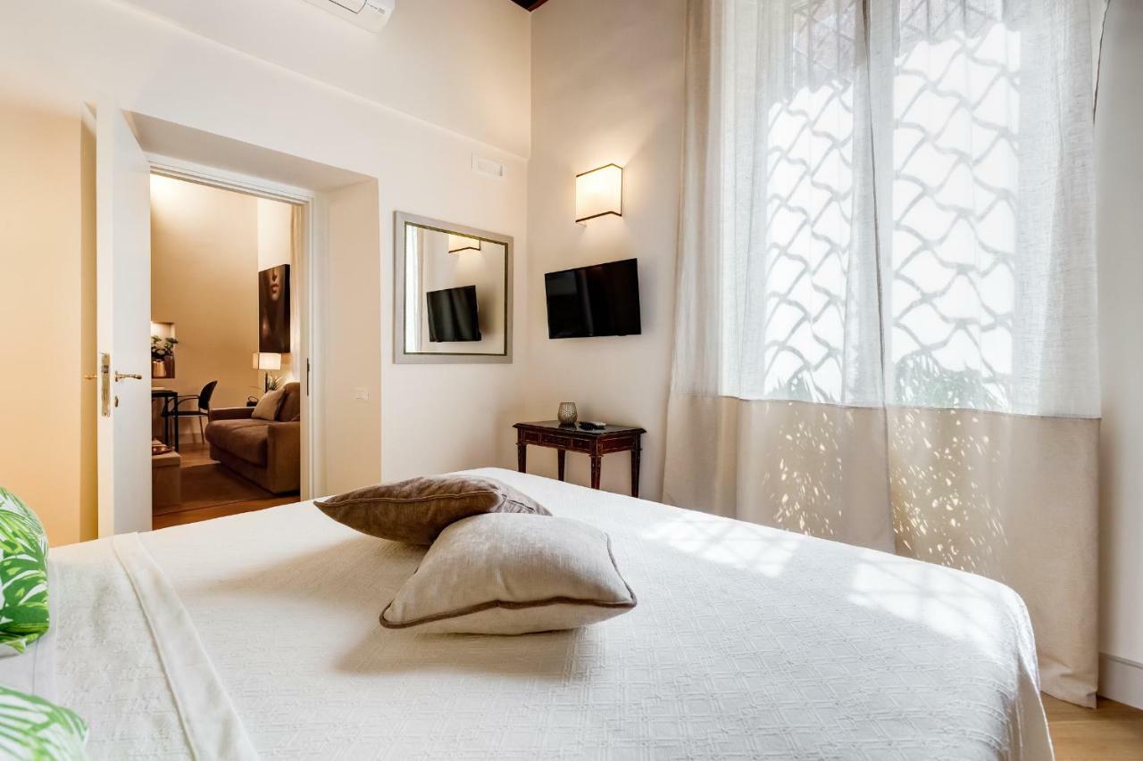 Trevi Chic House Apartment โรม ภายนอก รูปภาพ